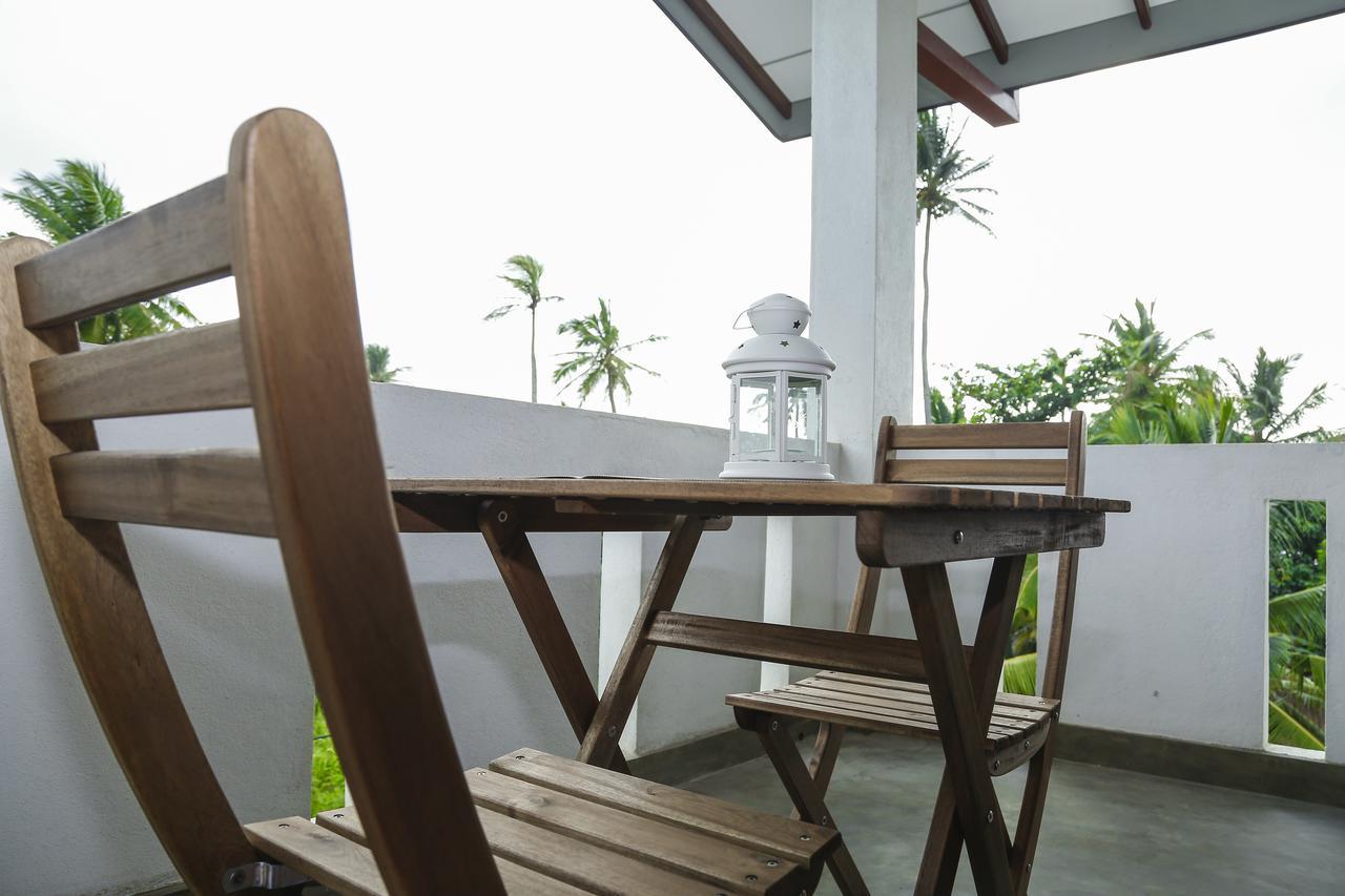 Athithi Villa Hikkaduwa Exterior foto